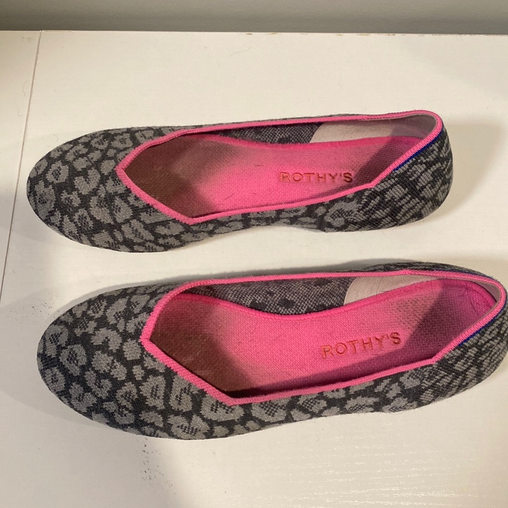 Rothy’s gray leopard size 9.5
